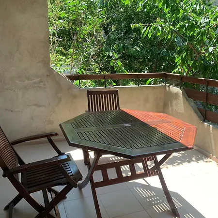 Old Town - Fenix Ваканционна къща